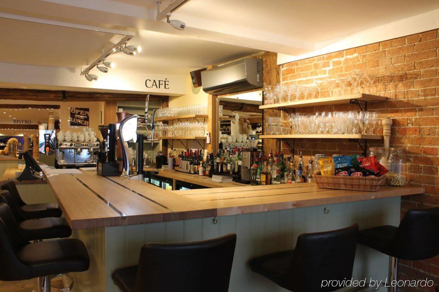 The Peppermill Town House Hotel & Restaurant Devizes Buitenkant foto