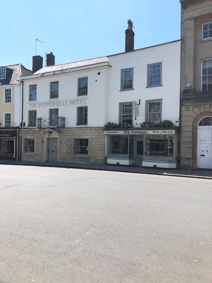 The Peppermill Town House Hotel & Restaurant Devizes Buitenkant foto